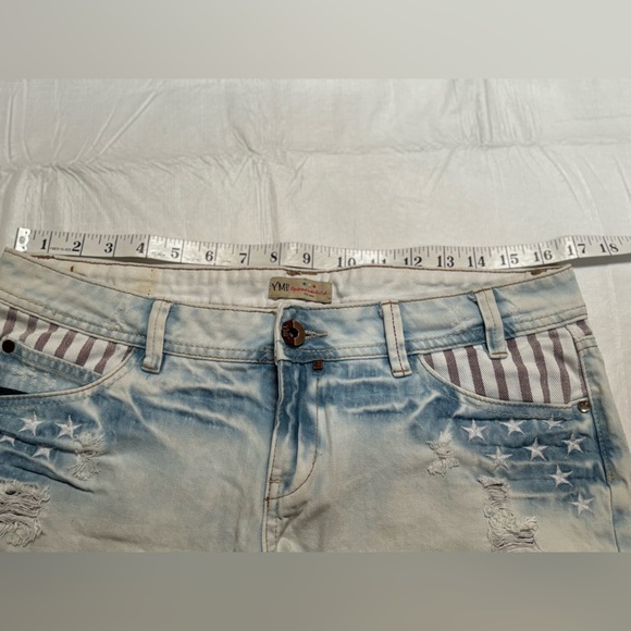 Patriotic Jean Shorts Unique Stars and Stripes Design 100% Cotton Junior Size 11 - Picture 7 of 9